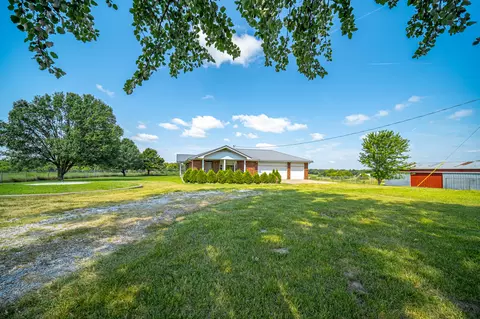 3721 E Buchanan Valley Lane Ln, Springfield, MO 65803 photo 2