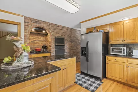 749 W Brookshire Dr, Springfield, MO 65810 photo 18