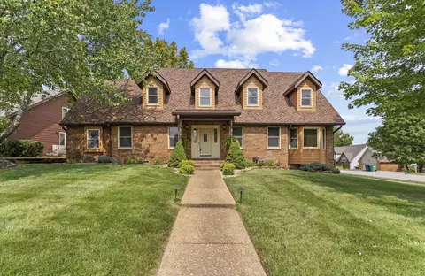 749 W Brookshire Dr, Springfield, MO 65810 photo 2
