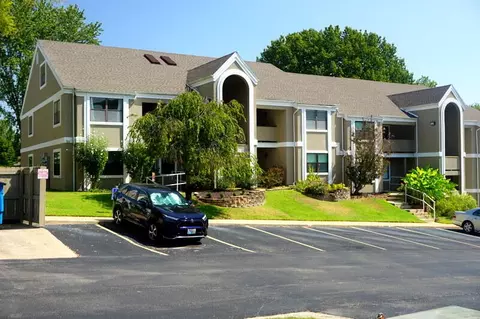 281 Wimbledon Dr #1, Branson, MO 65616 photo 3