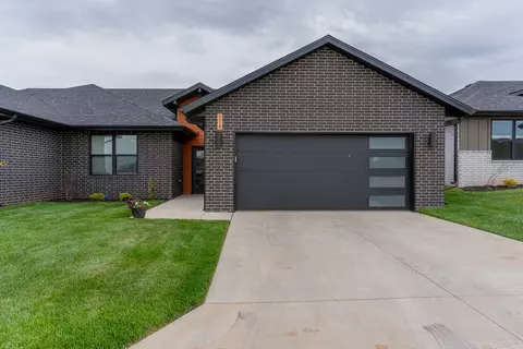 5955 S Farm Road 163 #202B, Springfield, MO 65810