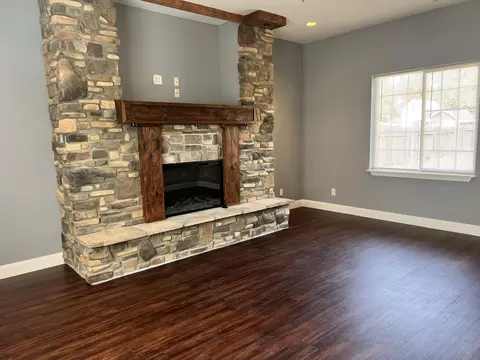505 E Grand Ave, Jasper, MO 64755 photo 7
