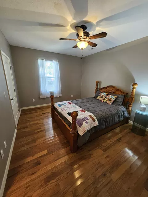 1002 E Bond St, Monett, MO 65708 photo 24