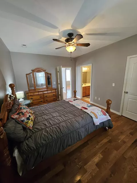 1002 E Bond St, Monett, MO 65708 photo 26