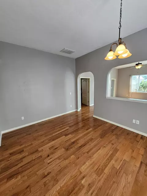 1002 E Bond St, Monett, MO 65708 photo 11