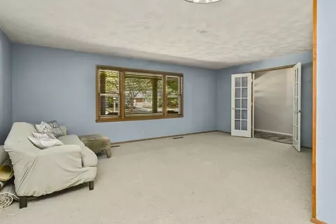 2380 E Wayland St, Springfield, MO 65804 photo 6