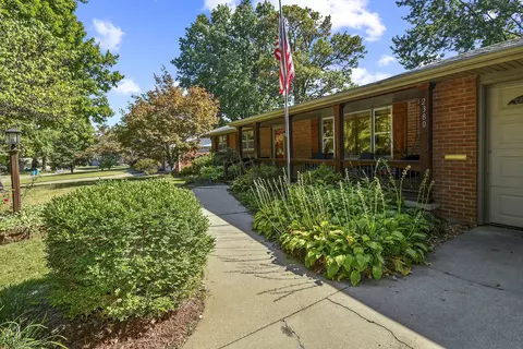 2380 E Wayland St, Springfield, MO 65804 photo 3