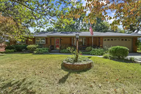 2380 E Wayland St, Springfield, MO 65804 photo 2