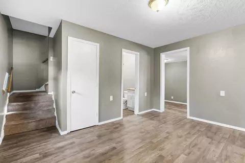 2074 N Lexington Ave, Springfield, MO 65803 photo 17