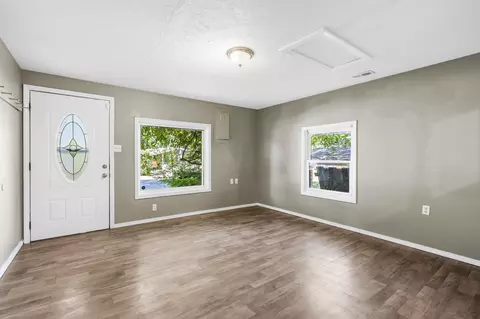 2074 N Lexington Ave, Springfield, MO 65803 photo 5