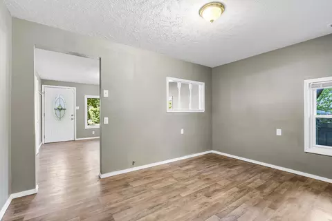 2074 N Lexington Ave, Springfield, MO 65803 photo 7