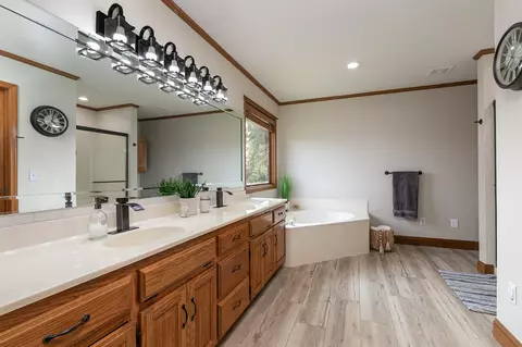 2020 N Equestrian Ln, Nixa, MO 65714 photo 17