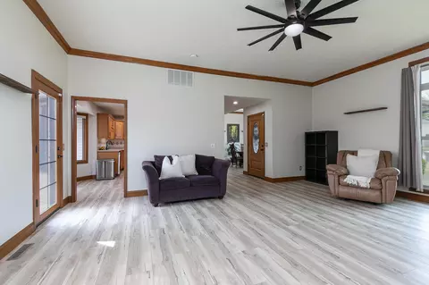 2020 N Equestrian Ln, Nixa, MO 65714 photo 6