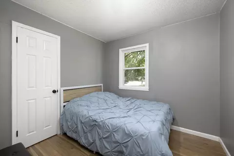2746 W Whiteside St, Springfield, MO 65807 photo 14