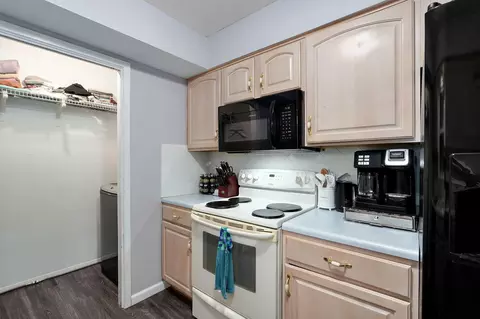 2455 S Virginia Ave, Springfield, MO 65807 photo 12