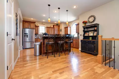 818 W Myra Dr, Nixa, MO 65714 photo 5