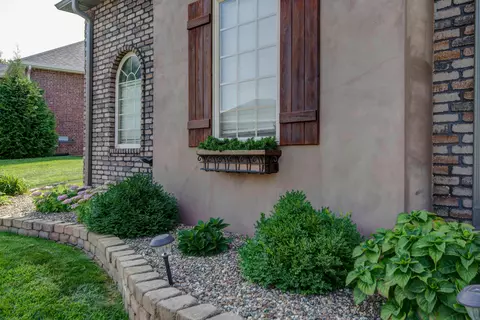 818 W Myra Dr, Nixa, MO 65714 photo 3