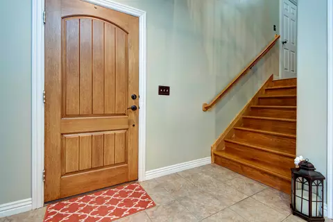 818 W Myra Dr, Nixa, MO 65714 photo 4