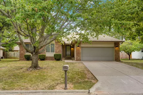 3698 Leawood Ave, Springfield, MO 65807 photo 2