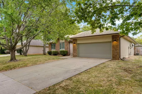 3698 Leawood Ave, Springfield, MO 65807 photo 3