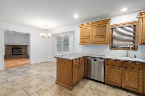 3698 Leawood Ave, Springfield, MO 65807 photo 16