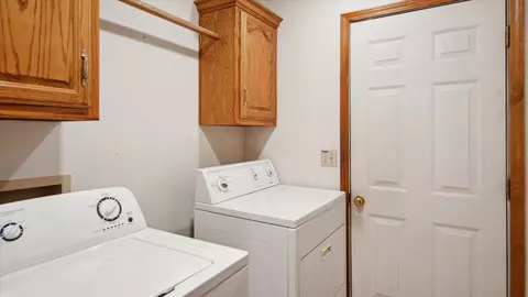 3919 E Cherokee St, Springfield, MO 65809 photo 16