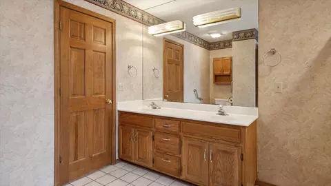 3919 E Cherokee St, Springfield, MO 65809 photo 19