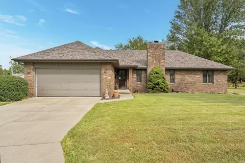 1317 W Mesa Dr, Nixa, MO 65714 photo 3