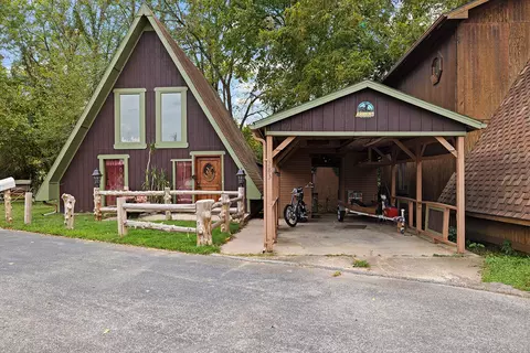 283 Valencia Rd, Branson, MO 65616 photo 1
