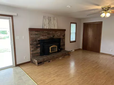 649 W Riverside St, Springfield, MO 65807 photo 5