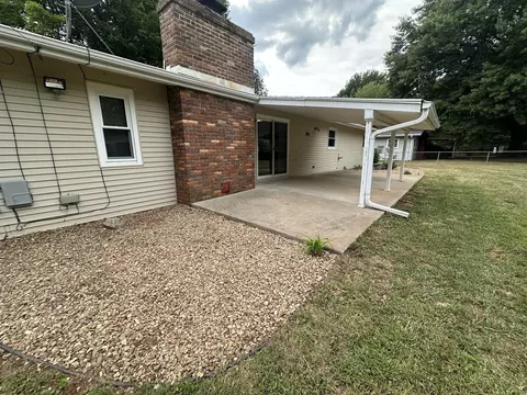 649 W Riverside St, Springfield, MO 65807 photo 26