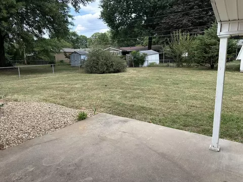 649 W Riverside St, Springfield, MO 65807 photo 20