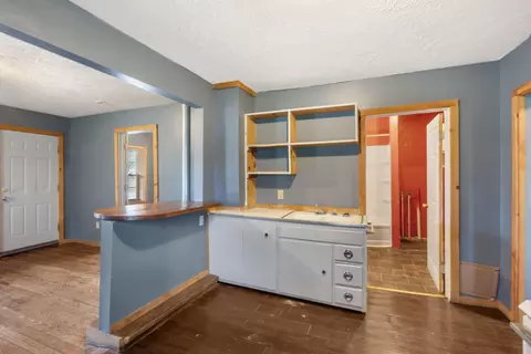 2015 W Mt Vernon St, Springfield, MO 65802 photo 11