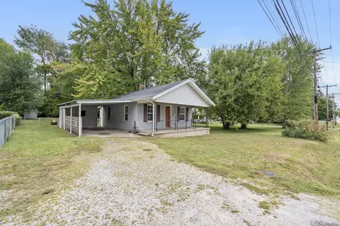2015 W Mt Vernon St, Springfield, MO 65802 photo 2