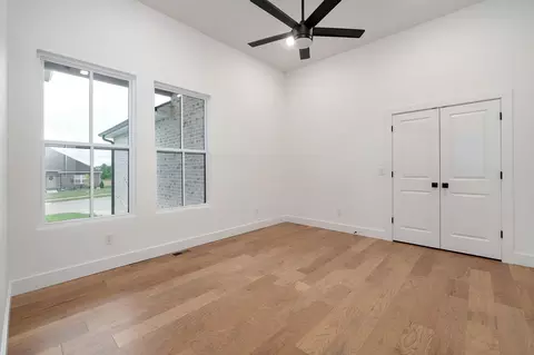4518 E Hidden Oak St, Springfield, MO 65802 photo 7