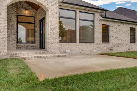 4518 E Hidden Oak St, Springfield, MO 65802 photo 38