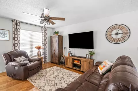 1504 W Warren Ave, Ozark, MO 65721 photo 9