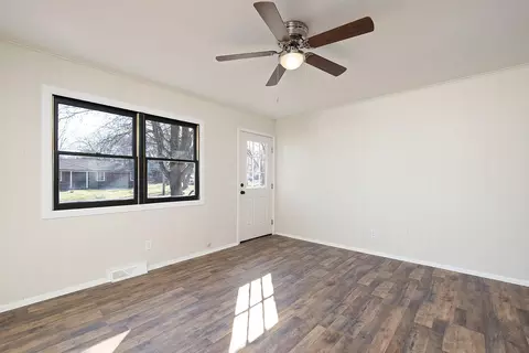 511 N College Ave, Republic, MO 65738 photo 9