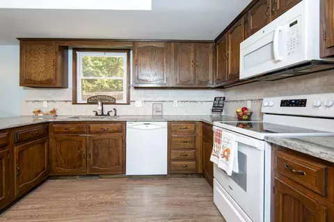 622 Mark St, Willard, MO 65781 photo 9