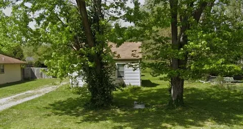 3109 W Chestnut St, Springfield, MO 65803 photo 1