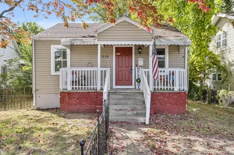 1128 W Division St, Springfield, MO 65803 photo 1