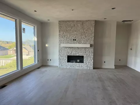 5932 S Dollison Ave, Springfield, MO 65810 photo 7