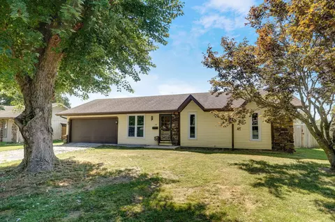 714 E Rosewood St, Republic, MO 65738 photo 1