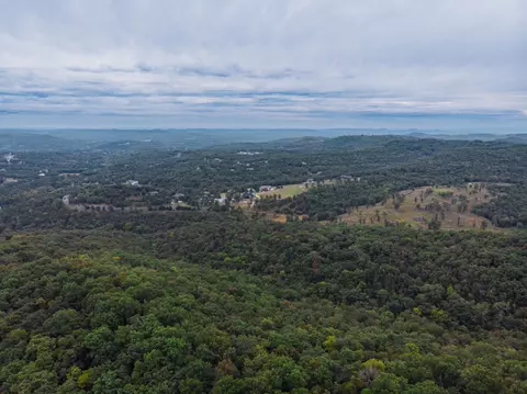 000 Cedar Blf, Saddlebrooke, MO 65630 photo 3