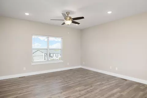 1104 S Swift Ave, Ozark, MO 65721 photo 9
