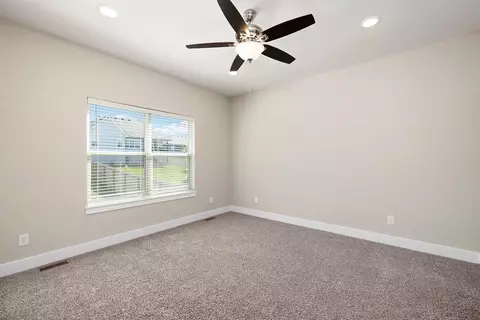 1104 S Swift Ave, Ozark, MO 65721 photo 11