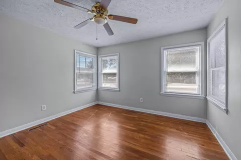 2391 E Seminole St, Springfield, MO 65804 photo 13