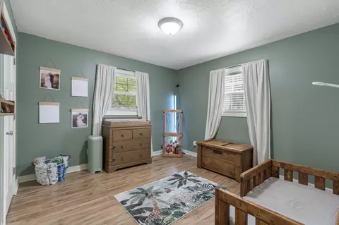 2230 W Cynthia St, Springfield, MO 65810 photo 17