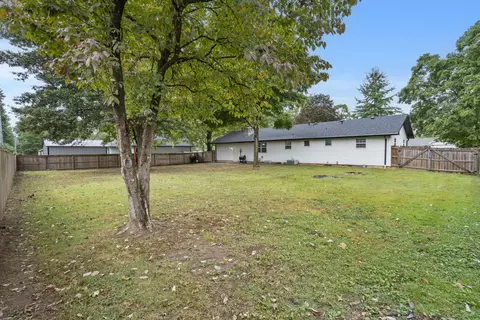 2230 W Cynthia St, Springfield, MO 65810 photo 31