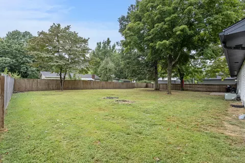 2230 W Cynthia St, Springfield, MO 65810 photo 30